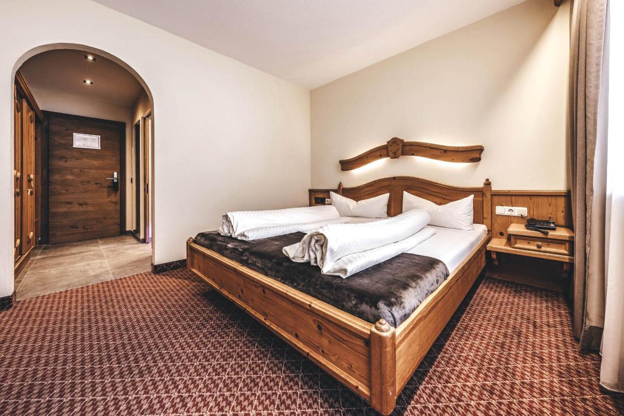Hotel Rose Mayrhofen Exterior photo