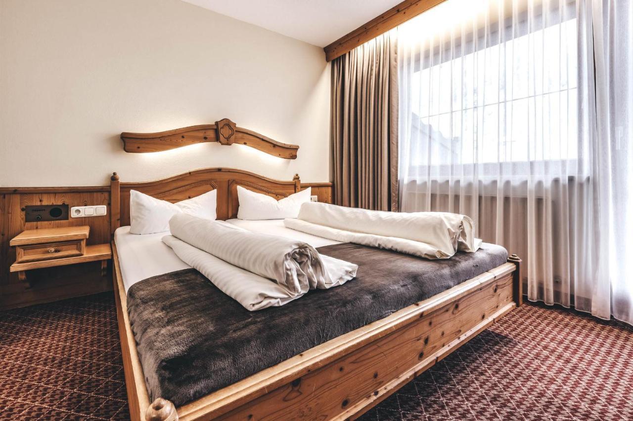 Hotel Rose Mayrhofen Exterior photo